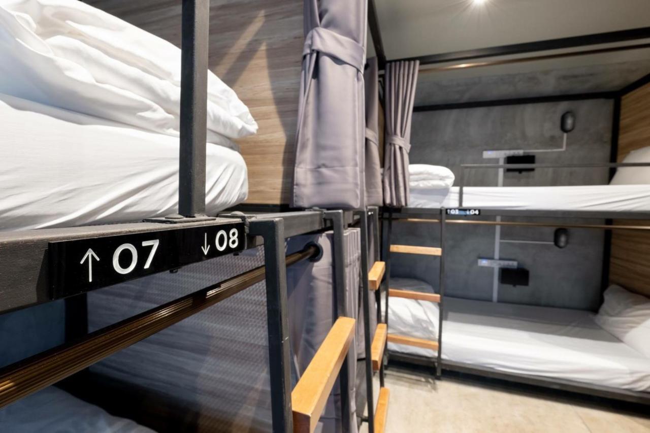 Bed 12-Bed Mixed Dormitory Room